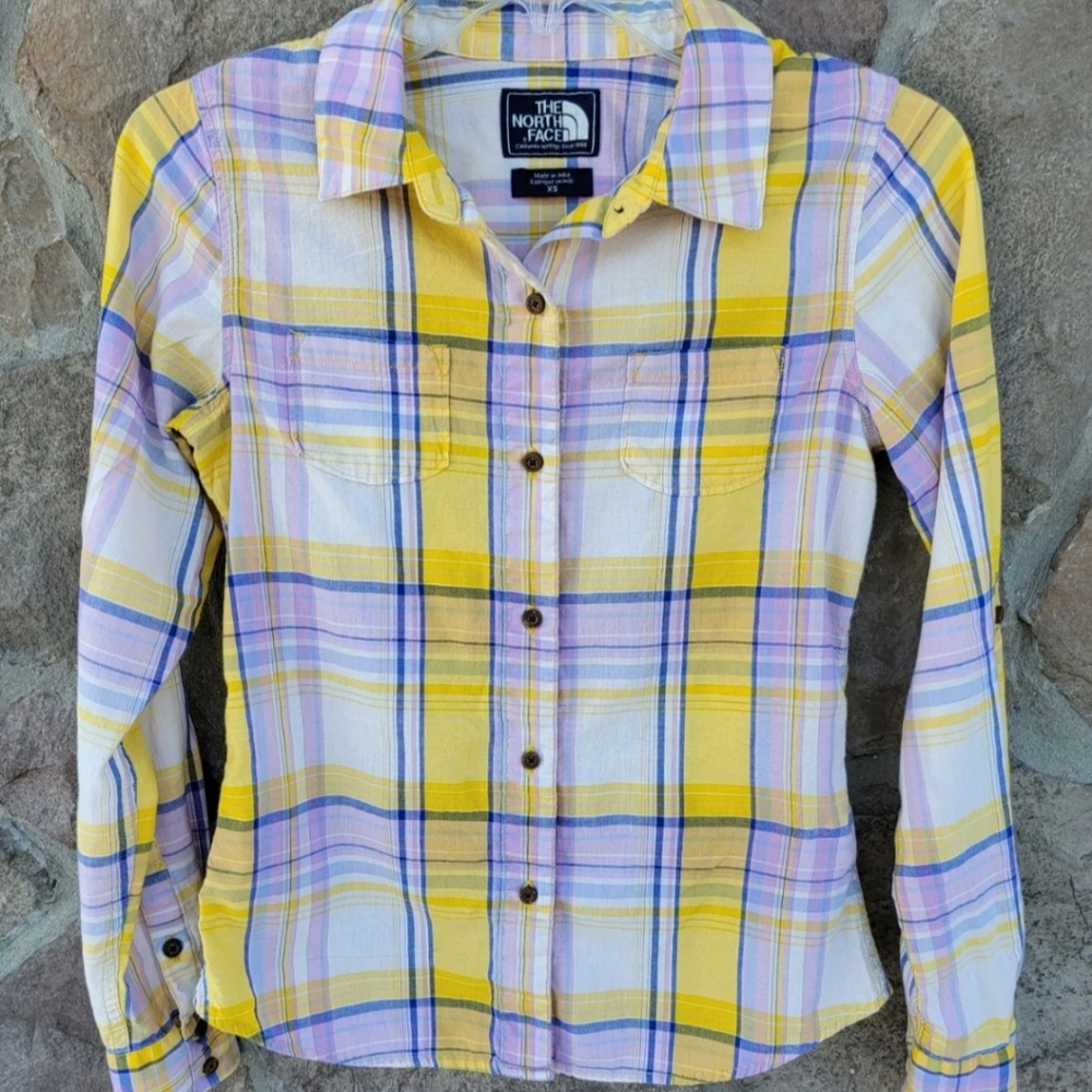 North Face button down - Picture 2 of 3